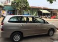 Toyota Innova 2013 - Cần bán xe Toyota Innova đời 2013, màu vàng cát, nội thất zin theo xe