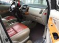 Toyota Innova G 2009 - Cần bán gấp xe Toyota Innova G màu bạc cuối 2009, số tay, máy xăng, đã đi 85000 km