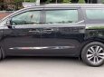 Kia Sedona 2017 - Bán xe Kia Sedona đời 2017, màu đen, giá tốt