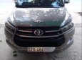 Toyota Innova 2.0E 2017 - Bán xe Toyota Innova 2.0E 2017, màu xám mới chạy 20.000km