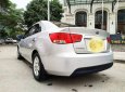 Kia Forte 2011 - Cần bán Kia Forte sản xuất 2011, màu bạc, nhập khẩu, giá chỉ 355 triệu 