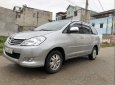 Toyota Innova 2011 - Bán ô tô Toyota Innova đời 2011, màu bạc chính chủ, 460 triệu