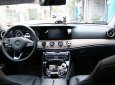 Mercedes-Benz E class E200 2017 - Bán xe Mercedes E200 sản xuất 2017, đi 10000km còn rất mới