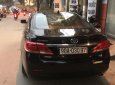 Toyota Camry 2.0E 2010 - Bán Toyota Camry 2.0E nhập khẩu gia đình thừa xe nên bán