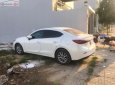 Mazda 3 2017 - Mình cần bán xe Mazda 3 Sedan màu trắng, biển SG, đứng tên Cty để lấy chi phí