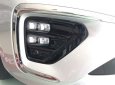 Kia Sedona 2018 - Cần bán xe Kia Sedona sản xuất 2018, màu bạc