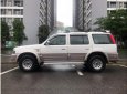 Ford Everest   MT  2006 - Bán xe Ford Everest MT năm sản xuất 2006, màu trắng chính chủ