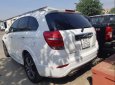 Chevrolet Captiva Revv 2.4 2017 - Bán xe Chevrolet Captiva Revv 2.4 2017, màu trắng như mới giá cạnh tranh