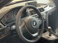 BMW 3 Series  320i  2018 - Bán BMW 3 Series 320i đời 2018, màu đỏ, xe nhập, giá tốt
