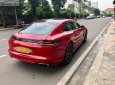 Porsche Panamera 2017 - Cần bán gấp Porsche Panamera năm 2017, màu đỏ, nhập khẩu nguyên chiếc chính chủ