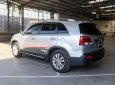 Kia Sorento 2.4MT 2010 - Bán ô tô Kia Sorento 2.4MT đời 2010, màu bạc, nhập khẩu nguyên chiếc