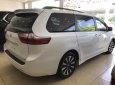 Toyota Sienna Limited 3.5 2019 - Bán Toyota Sienna 3.5 Limited, 2019, màu trắng, nội thất nâu, mới 100%, xe giao ngay. LH: 0906223838