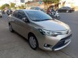 Toyota Vios E 2017 - Bán ô tô Toyota Vios E sản xuất 2017, màu vàng cát. Xe gia đình bán gấp 488 triệu