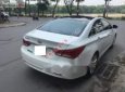 Hyundai Sonata AT 2011 - Bán Hyundai Sonata AT đời 2011, màu trắng, xe nhập