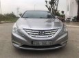 Hyundai Sonata   2010 - Bán xe Hyundai Sonata 2010, màu bạc, xe nhập, số tự động, 535 triệu 