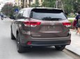 Toyota Highlander LE 2.7 2017 - Bán Toyota Highlander LE 2.7 đời 2017, màu nâu, nhập khẩu nguyên chiếc