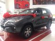 Toyota Fortuner 2.4G 2019 - Toyota Tân Cảng bán Fortuner 2.4G máy dầu, số sàn, xe giao ngay đủ màu, hỗ trợ vay 90%, trả trước 250tr nhận xe - 0933000600