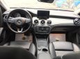 Mercedes-Benz GLA-Class 200 2016 - Bán Mercedes 200 sản xuất năm 2016, màu nâu, nhập khẩu