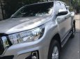 Toyota Hilux 2.5E 2019 - Bán Toyota Hilux 2.5E đời 2019, màu bạc, xe nhập  