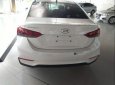 Hyundai Elantra   1.6 AT  2018 - Cần bán xe Hyundai Elantra 1.6 AT đời 2018, màu trắng, xe nhập, giá tốt