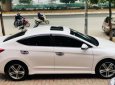 Hyundai Elantra  1.6 AT  2018 - Bán ô tô Hyundai Elantra 1.6 AT đời 2018, màu trắng