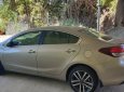 Kia Cerato  2.0 AT  2017 - Chính chủ bán lại xe Kia Cerato 2.0 AT đời 2017, màu vàng