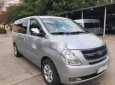 Hyundai Starex 2009 - Cần bán gấp Hyundai Starex sản xuất 2009, màu bạc  