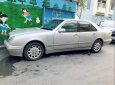 Mercedes-Benz E class E240 2002 - Bán xe Mercedes E240 năm sản xuất 2002, màu bạc, nhập khẩu