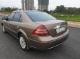 Ford Mondeo  2.5AT 2004 - Bán Ford Mondeo 2.5AT đời 2004, màu nâu, giá chỉ 210 triệu