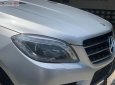 Mercedes-Benz ML Class ML400 AMG 4Matic 2014 - Bán Mercedes ML400 AMG 4Matic sản xuất năm 2014, màu bạc, xe ít sử dụng nên còn rất mới, 1 chủ mua mới