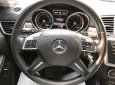 Mercedes-Benz ML Class ML400 AMG 4Matic 2014 - Bán Mercedes ML400 AMG 4Matic sản xuất năm 2014, màu bạc, xe ít sử dụng nên còn rất mới, 1 chủ mua mới