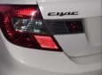Honda Civic 2013 - Cần bán xe Honda Civic năm sản xuất 2013, màu trắng chính chủ, 585tr