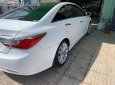 Hyundai Sonata 2.0 AT 2010 - Xe Hyundai Sonata 2.0 AT năm sản xuất 2010, màu trắng, nhập khẩu nguyên chiếc  