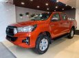 Toyota Hilux 2.4E 4x2 AT 2019 - Bán Toyota Hilux 2.4E 4x2 AT sản xuất năm 2019, màu đỏ, nhập khẩu nguyên chiếc 