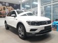 Volkswagen Tiguan 2019 - Ô tô Đức 2019 nhập khẩu, khác biệt, độc, lạ, trắng Ngọc Trinh giao ngay trong tuần, bank 85%, giải ngân nhanh