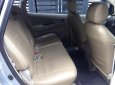 Toyota Innova 2.0E 2015 - Bán ô tô Toyota Innova 2015, màu bạc