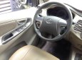 Toyota Innova 2.0E 2015 - Bán ô tô Toyota Innova 2015, màu bạc