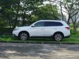 Mitsubishi Outlander  2.0 CVT 2019 - Bán Mitsubishi Outlander năm sản xuất 2019, màu trắng, 808tr