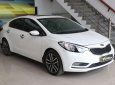 Kia K3 2.0AT 2016 - Bán ô tô Kia K3 2.0 đời 2016, màu trắng, giá chỉ 576 triệu