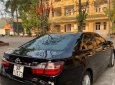 Toyota Camry 2.0E 2017 - Bán Toyota Camry 2.0E sản xuất 2017, màu đen chính chủ, giá chỉ 930 triệu