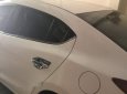 Mazda 3 2017 - Cần bán lại xe Mazda 3 đời 2017, màu trắng, nhập khẩu nguyên chiếc, giá chỉ 650 triệu