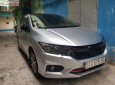 Honda City 2018 - Cần bán gấp Honda City đời 2018, màu bạc, xe gia đình sử dụng, bao test tại hãng, không thủy kích