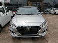 Hyundai Accent 1.4 MT Base 2019 - Cần bán xe Hyundai Accent 1.4 MT Base năm sản xuất 2019, màu bạc, 425tr