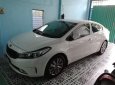 Kia Cerato 2017 - Bán Kia Cerato 2017, màu trắng như mới 