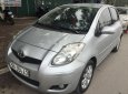 Toyota Yaris 2011 - Bán Toyota Yaris năm 2011, màu bạc, xe nhập