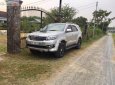 Toyota Fortuner 2.5G 2015 - Bán Toyota Fortuner 2.5G sản xuất năm 2015, màu bạc xe gia đình