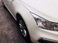 Chevrolet Cruze LT 1.6L 2017 - Cần bán xe Chevrolet Cruze LT 1.6L năm sản xuất 2017, màu trắng chính chủ