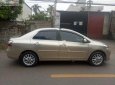 Toyota Vios 1.5E 2010 - Cần bán lại xe Toyota Vios 1.5E sản xuất 2010, màu ghi vàng  