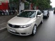 Kia Forte 1.6AT 2010 - Cần bán xe Kia Forte 1.6AT năm 2010 xe gia đình, giá tốt