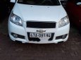 Chevrolet Aveo 2014 - Cần bán gấp Chevrolet Aveo sản xuất 2014, màu trắng giá cạnh tranh